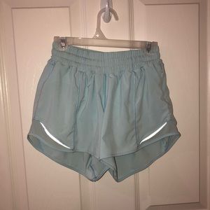 Lululemon tall Hotty Hot Shorts